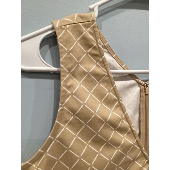 Ann Taylor Checked V-Neck Tank Top Womens Small S Classic Old Money Work Tan NEW - Picture 2 of 8